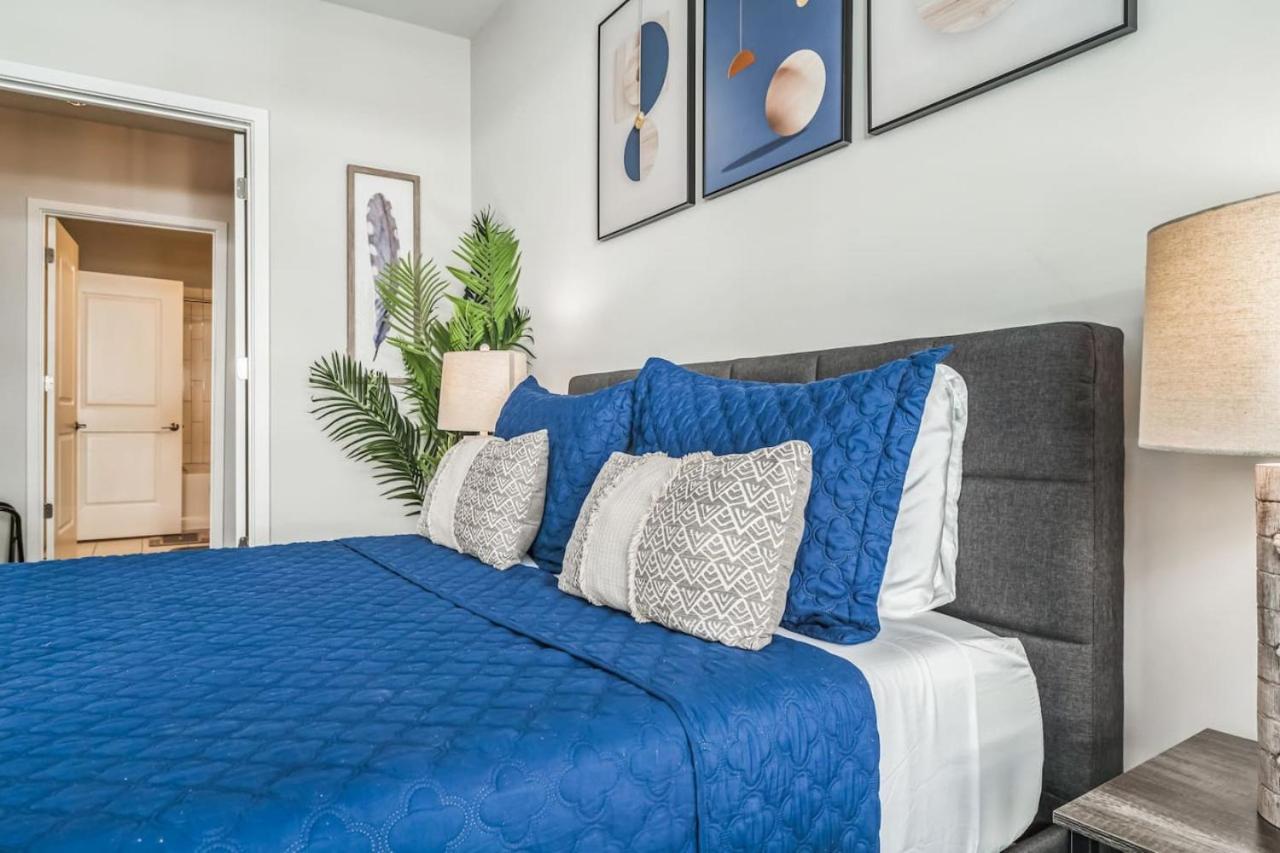 Apartment Walk To Braves, King Bed, Mercedes Benz Stadium *